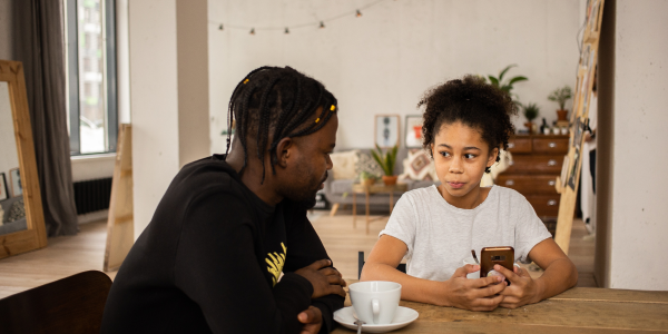 How to Teach Kids to Track Their Spending | Spriggy